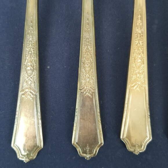 1847 Rogers Bros Silverplate Flatware Ancestral Pattern - Set of 6 Dinner Forks - Picture 2 of 8